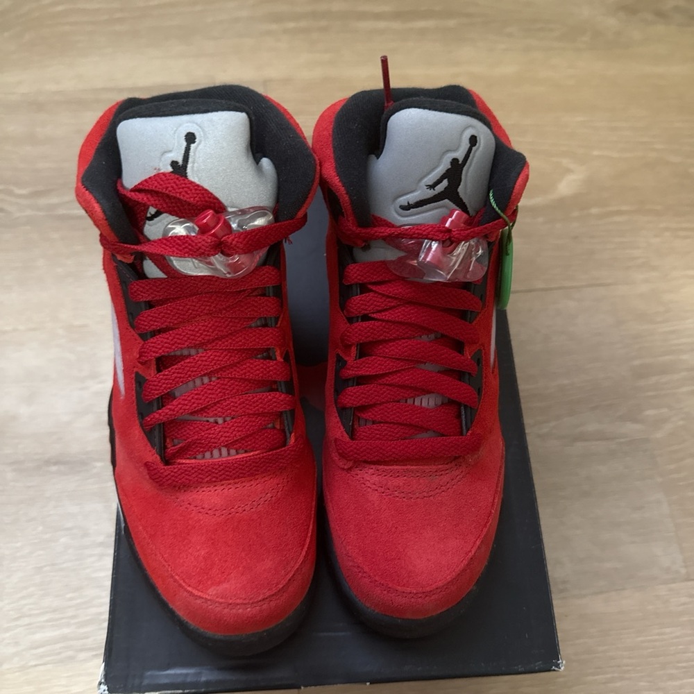 Jordan 5 Retro "Raging Bull" (2021) - Picture 2 of 3